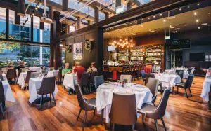 Dallas-Suntec-Main-Dining-Area